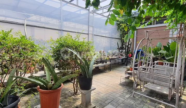 foto lainnya rumah villa 3 lantai di