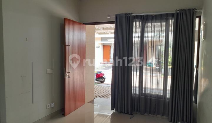 ruang keluarga rumah 2 lantai type chamonix