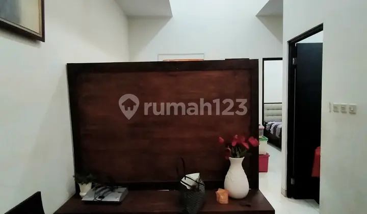 ruang keluarga rumah panorama sepatan 2 kamar