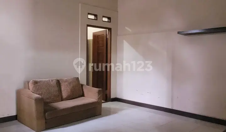 ruang keluarga rumah dengan harga spesial di