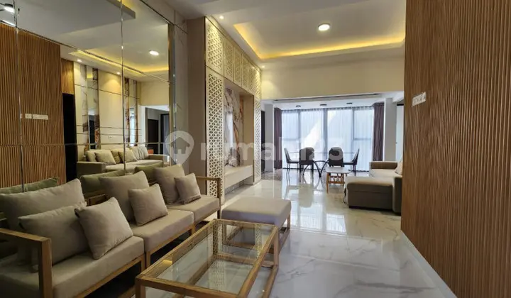 tampak depan rumah manyar tirtoyoso itara surabaya