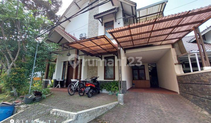 tampak depan rumah dijual di tubagus ismail
