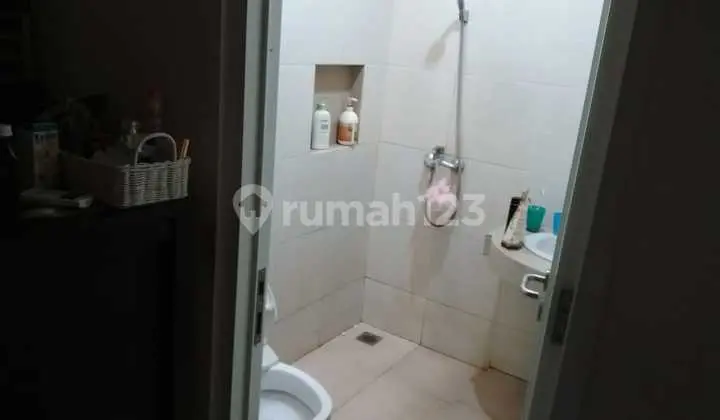 kamar mandi rumah shm di citra permata