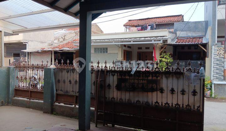 garasi/carport rumah murah di griya bandung