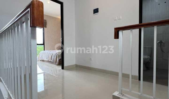 foto lainnya rumah 2 lantai di sawangan