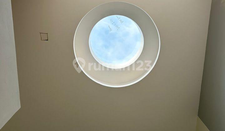 foto lainnya dijual brand rumah muara karang