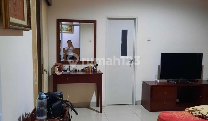 kamar tidur pik 8x15m rapih jalan besar