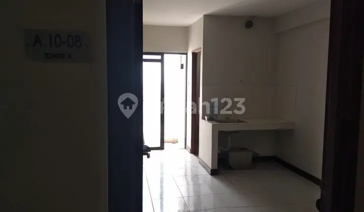ruang tamu apartemen lagoon betos terbesar di