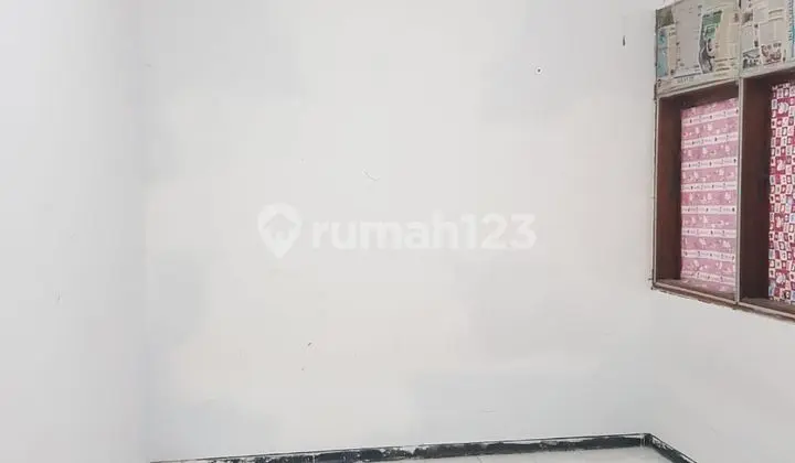 kamar tidur nginden intan timur 2 lt