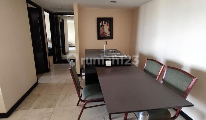 ruang makan apartemen braga city walk 2