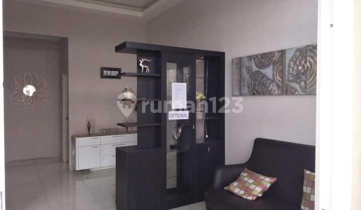 ruang keluarga 1364. perum jade hamlet jade,