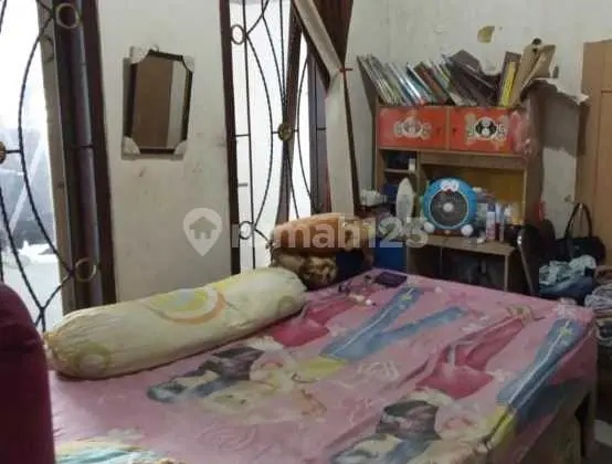 kamar tidur 1611. rumah surya citra residence