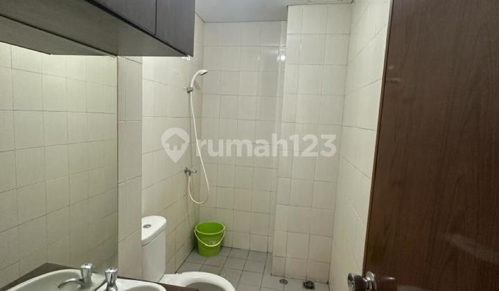 kamar mandi apartemen grand icon caman 2