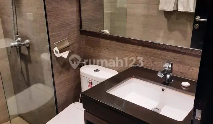 kamar mandi dijual apartemen 3 lantai grand