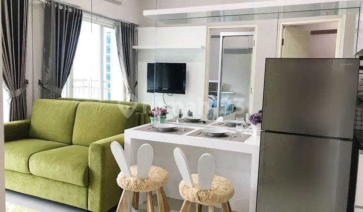 ruang keluarga apartemen tanglin cozy nyaman full
