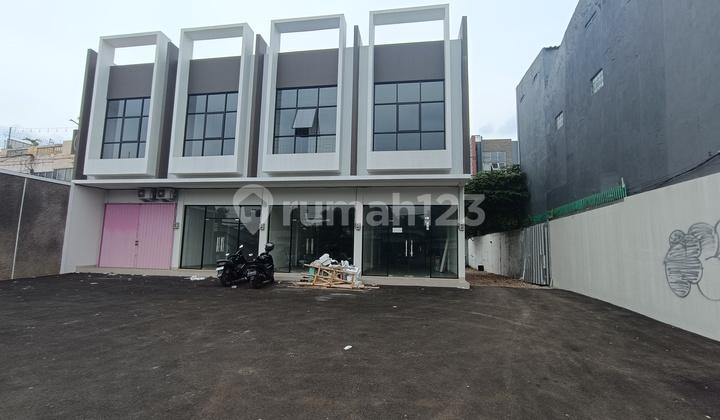 tampak depan dijual ruko jatibening 2 miliar,