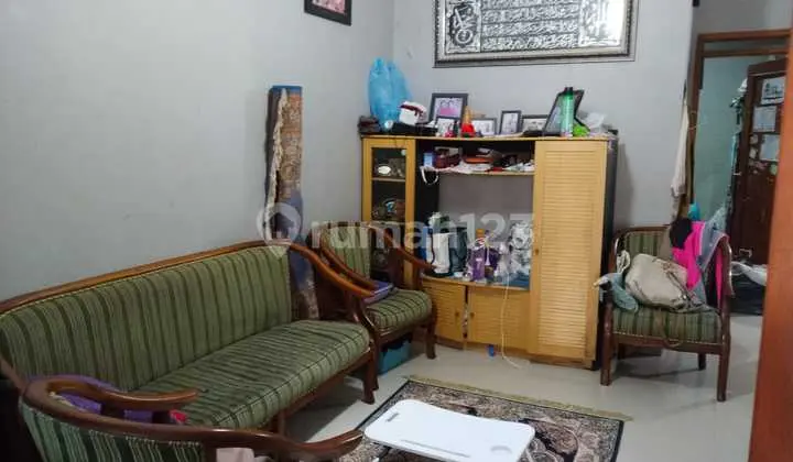 ruang keluarga murah rumah nyaman strategis di