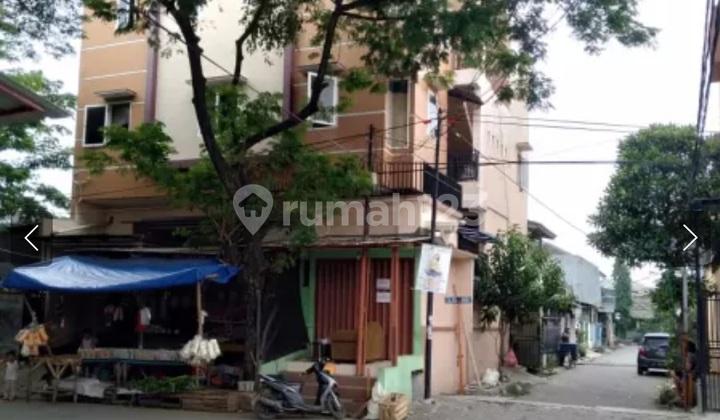 tampak depan jual rumah kost poris indah