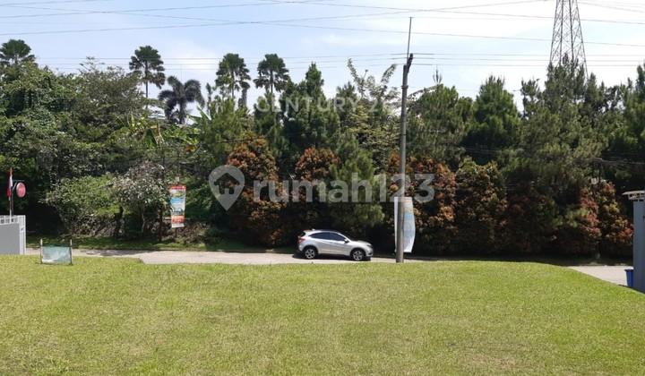 tampak depan tanah dekat tol di griya