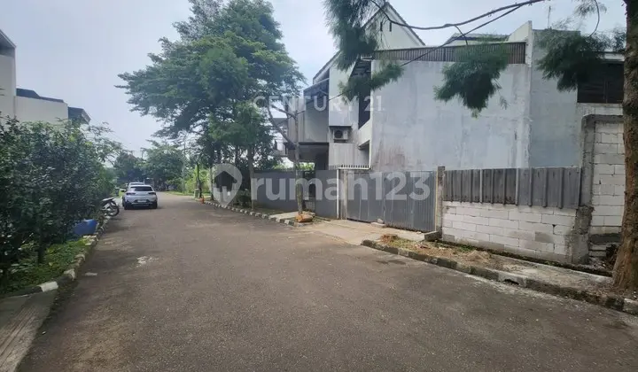 tampak depan tanah lokasi strategis komplek pakuan
