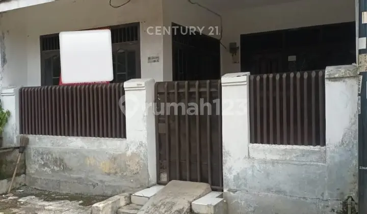tampak depan rumah 300 jutaan 3 kanar
