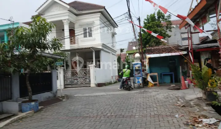 tampak depan rumah dekat ipb dramaga di