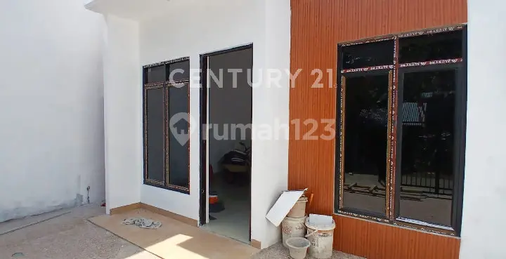 foto lainnya rumah baru dekat stasiun di