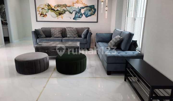 ruang tamu kondominium graha family