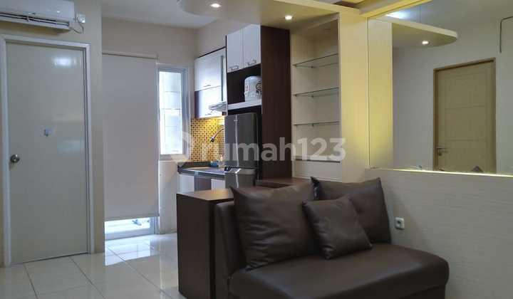 ruang tamu sewa apartment educity pakuwon city