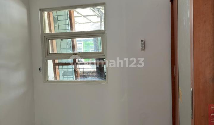 kamar tidur dijual rumah di cluter pawenang