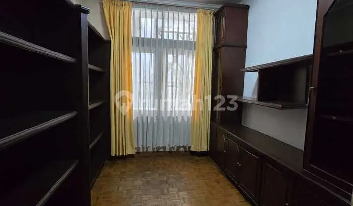 foto lainnya rumah terawat di komplek mewah