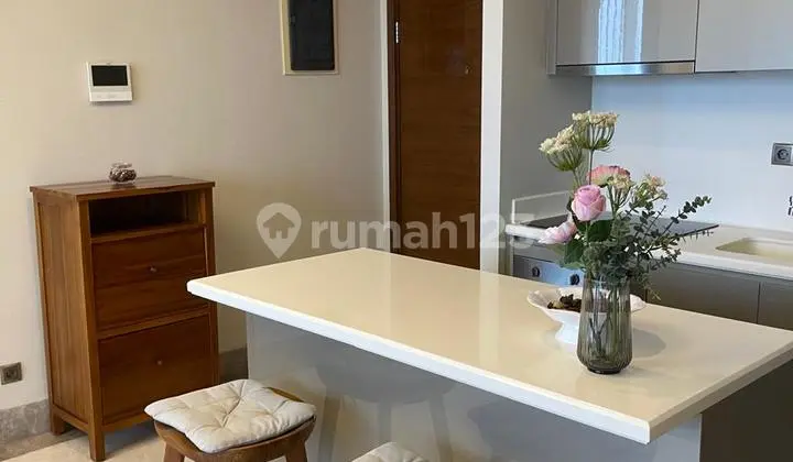 ruang makan disewa apartemen district 8 2