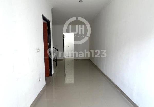 foto lainnya rumah strategis dekat lrt harjamukti
