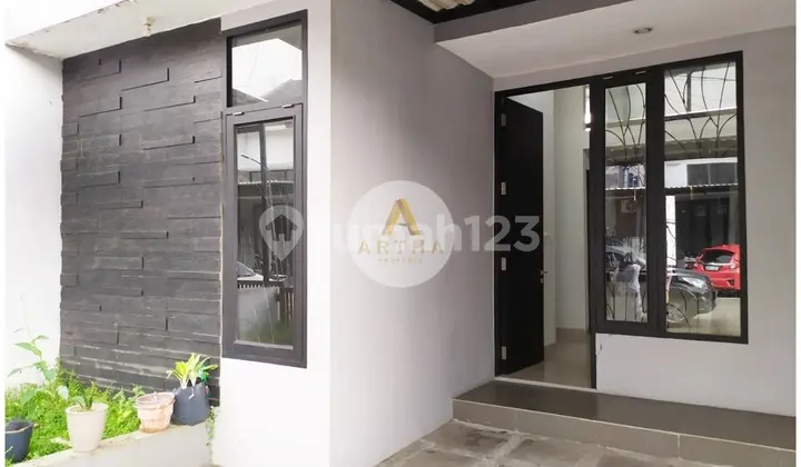 tampak depan rumah cluster kopo safira bandung