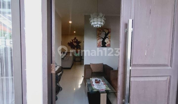 teras dijual rumah murah 2 lantai