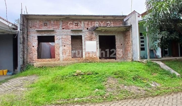 tampak depan rumah dekat kampus di pakuan