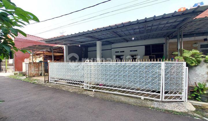 tampak depan rumah sejuk ciomas permai akses