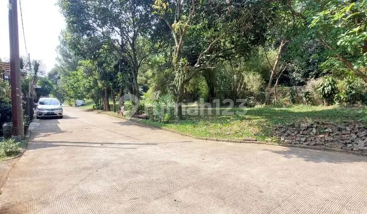 tampak depan rumah sejuk hook 2 lantai