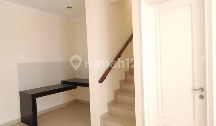 dapur rumah di green lake city,