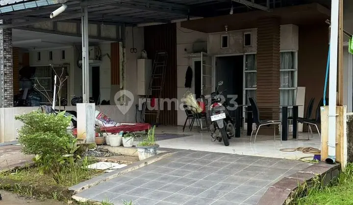 foto lainnya dijual rumah di villa grand