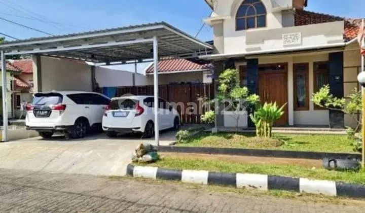 tampak depan rumah perum firdaus estate dekat