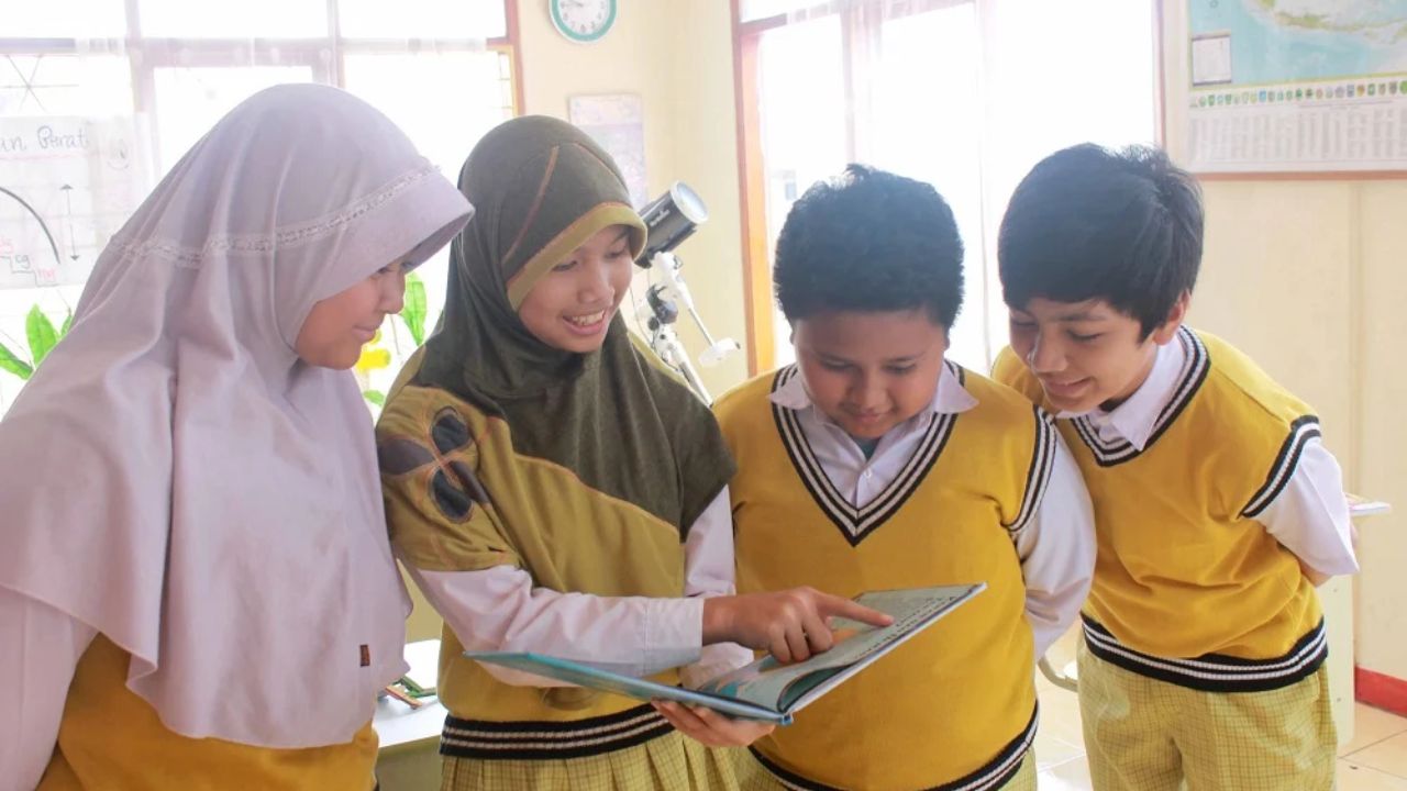 10 Best International Schools in Bandung with Top Curriculums 11 Al-Lathif Islamic School Bandung