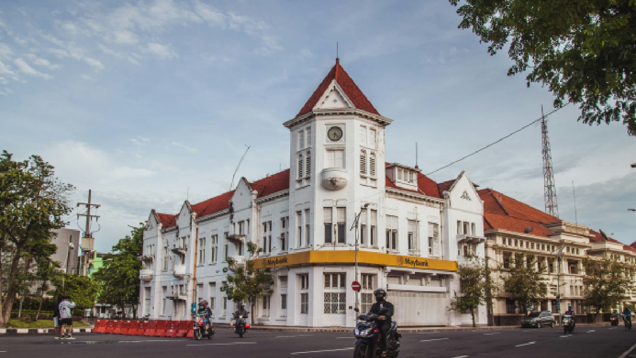 Complete Guide to the Cost of Living in Surabaya 2025 for Expats 1 cost of living in surabaya