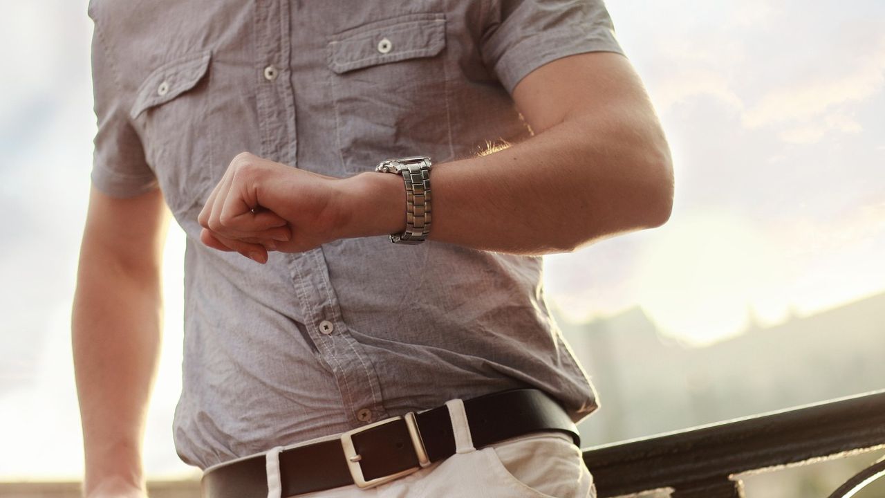 10 Key Insights into Business Culture in Indonesia 2 Late to office