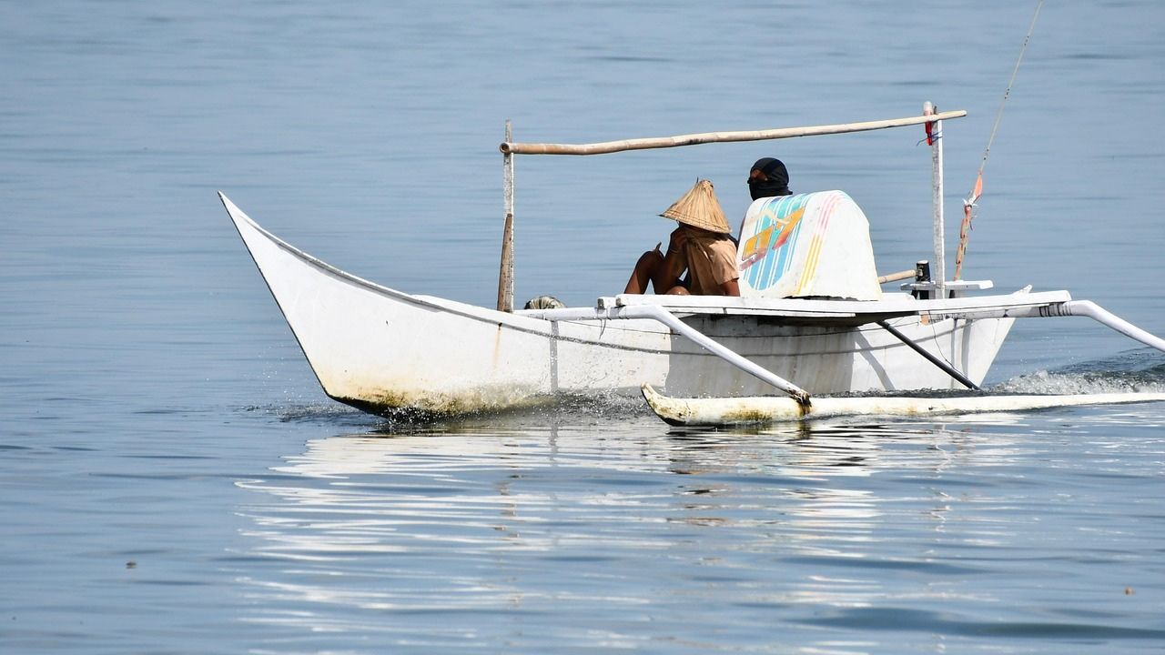 10 Essential Tips for Living in Makassar as an Expat 5 Traditional boat in Makassar