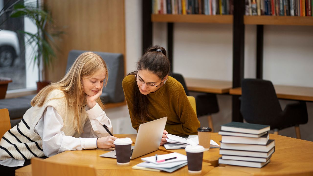 a guide to studying in Indonesia for foreigners