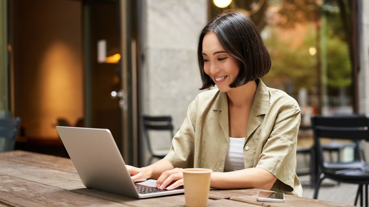 Living and Freelancing in Indonesia as a Foreigner: Tips and Legal Guide 1 freelancing in indonesia as a foreigner