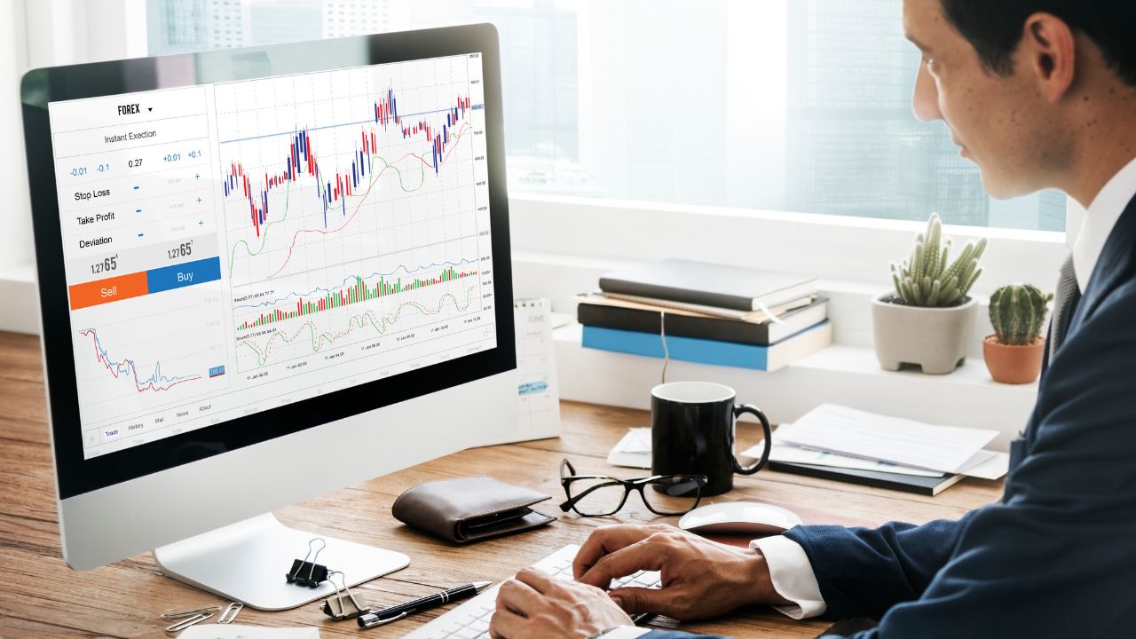 How to Invest in Indonesia from Singapore: Opportunities, Regulations, and Tips