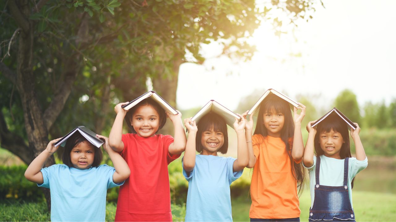 How to Start Teaching English in Indonesia for Foreigners: Tips and Requirements 2 teaching english in indonesia requirements