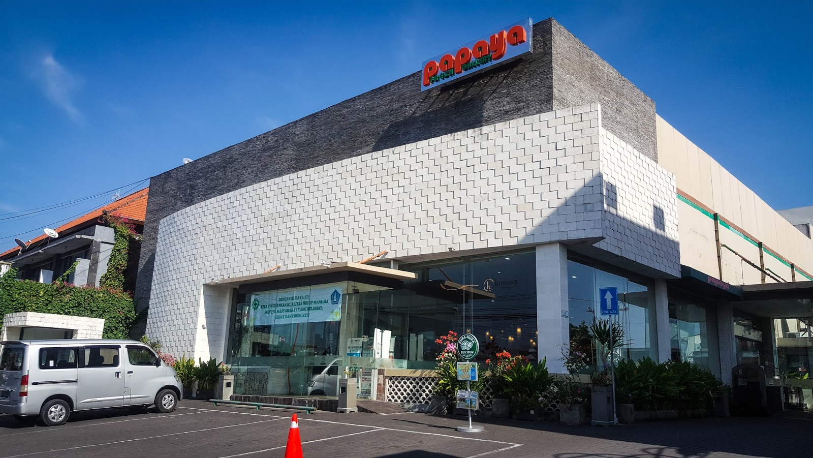 Papaya Fresh Gallery